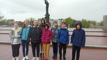 Экскурсия к Монументу воинской и трудовой славы